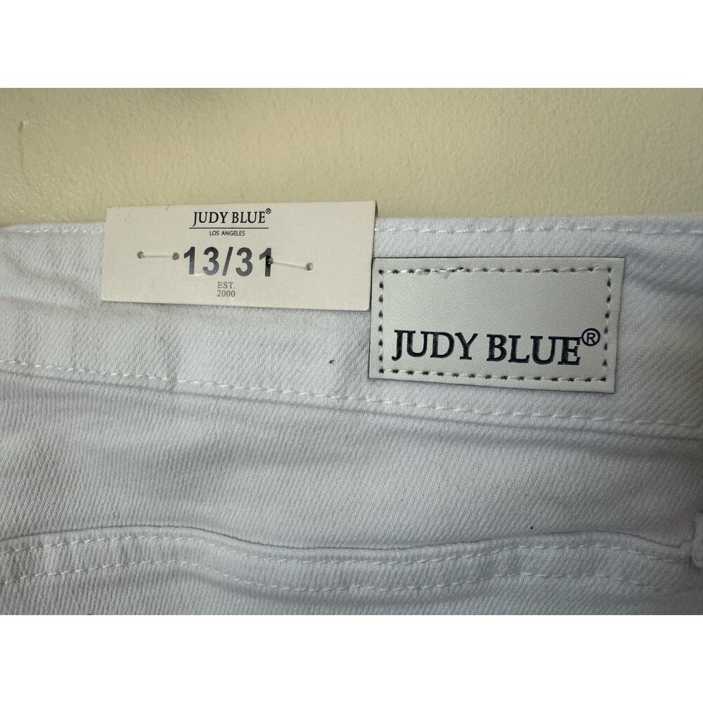 NWT Judy Blue White Capri Jeans Mid Rise JB78107 WHT 13/31 - Picture 3 of 12
